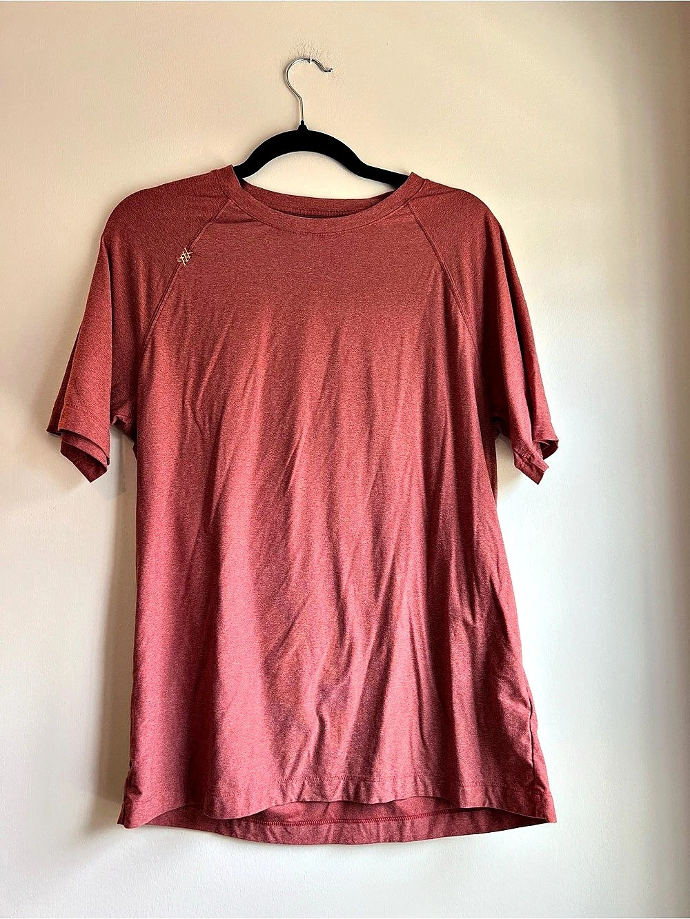 RHONE Reign Short Sleeve Tee Men's Red Medium